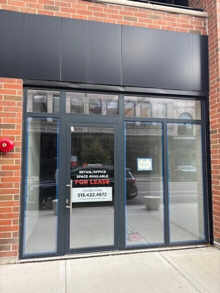 More Photos Of 3019 N Lincoln Ave, Chicago Storefront Retail Residential For Lease