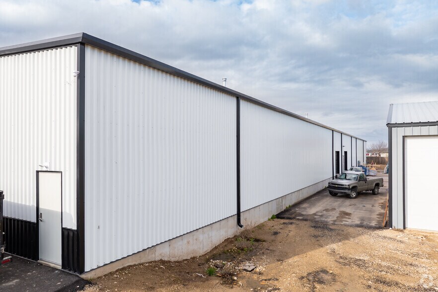 More Photos Of 4919 Laster St, Caldwell Warehouse For Lease