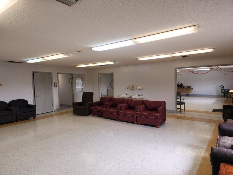 More Photos Of 95 Truman Rd, Hawkinsville Assisted Living For Sale