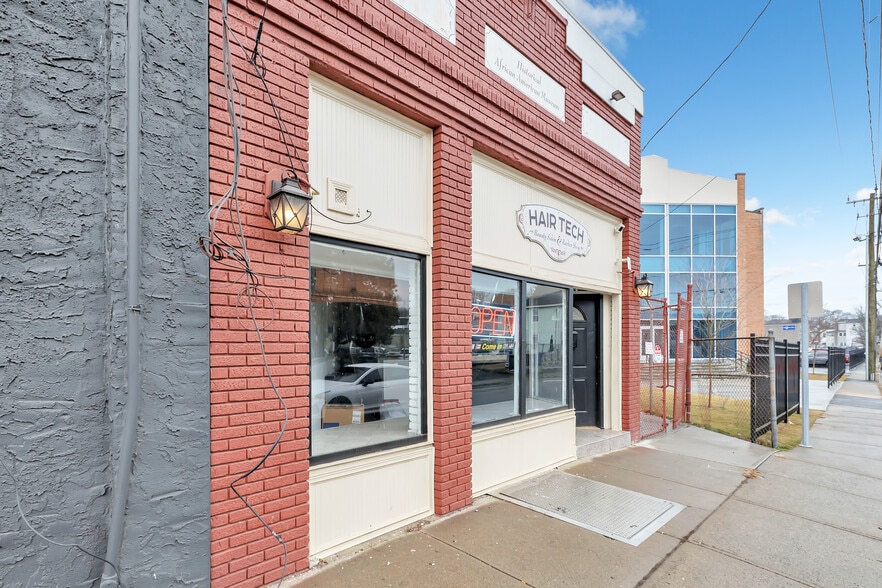 More Photos Of 6 Woodward Ave, Norwalk General Retail For Sale