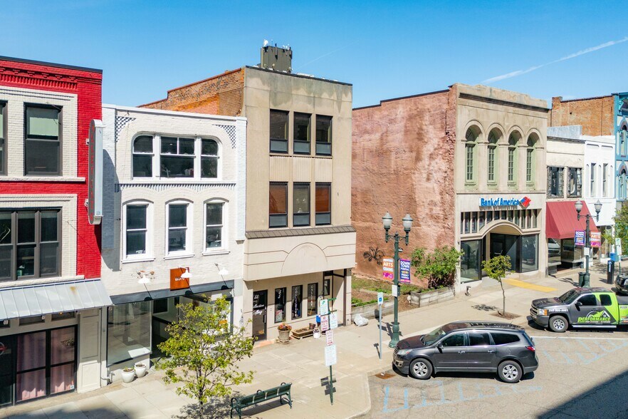 More Photos Of 35 N Saginaw St, Pontiac Storefront Retail Residential For Sale