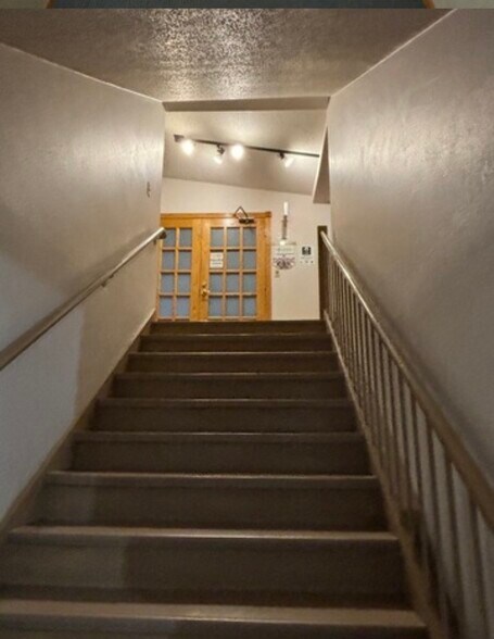 More Photos Of 215 6th Ave S, Clinton Office For Sale