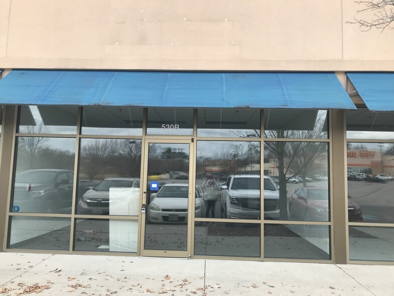 More Photos Of 145 Holt Garrison Pky, Danville Unknown For Lease