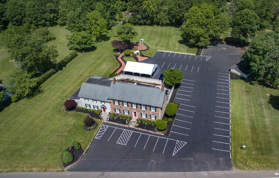 More Photos Of 1039 Old York Rd, East Amwell Township Restaurant For Sale