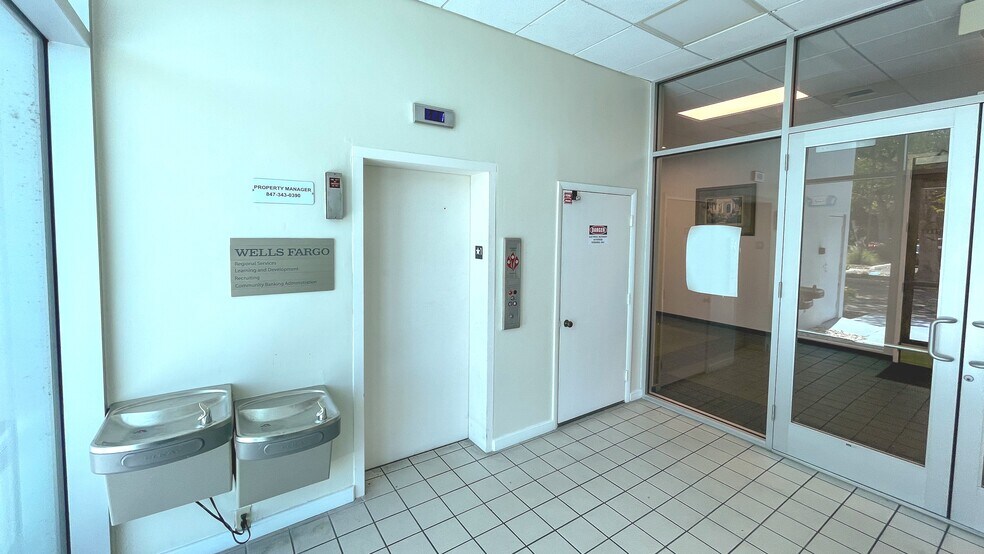 More Photos Of 12751 S Cleveland Ave, Fort Myers Medical For Lease