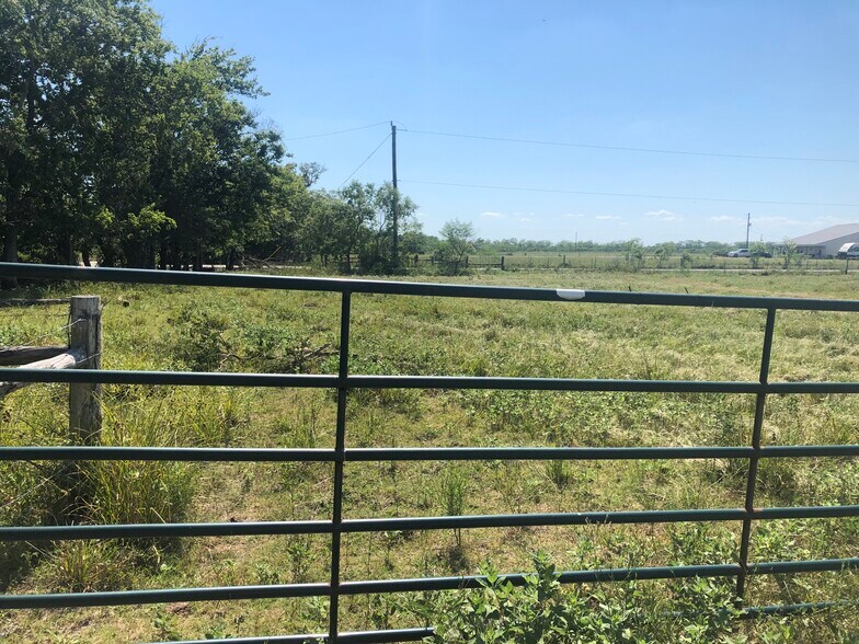 More Photos Of County Road 49, Rosharon Land For Sale