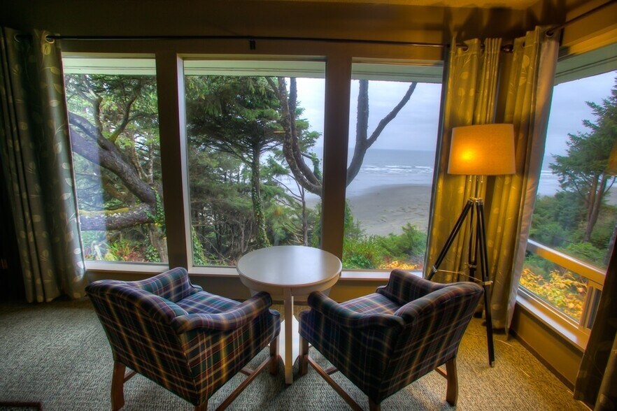 More Photos Of 4651 SR 109, Moclips Hotel For Sale