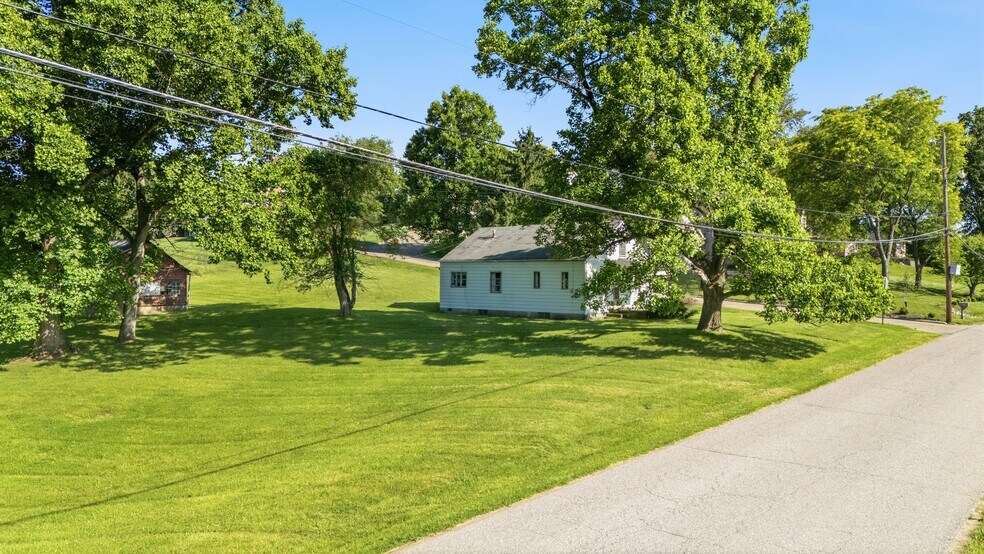 More Photos Of 1806 Forest Hills Dr, Parkersburg Land For Sale