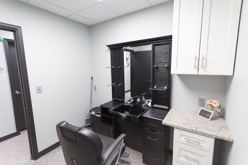 More Photos Of 1121 Old Town Ln, Cheyenne Storefront Retail Office For Sale