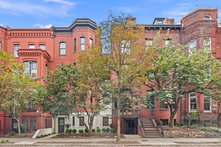 More Photos Of 1718-1720 N St NW, Washington Office For Sale