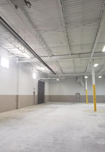 More Photos Of 55 Bradwick Dr, Concord Manufacturing For Lease
