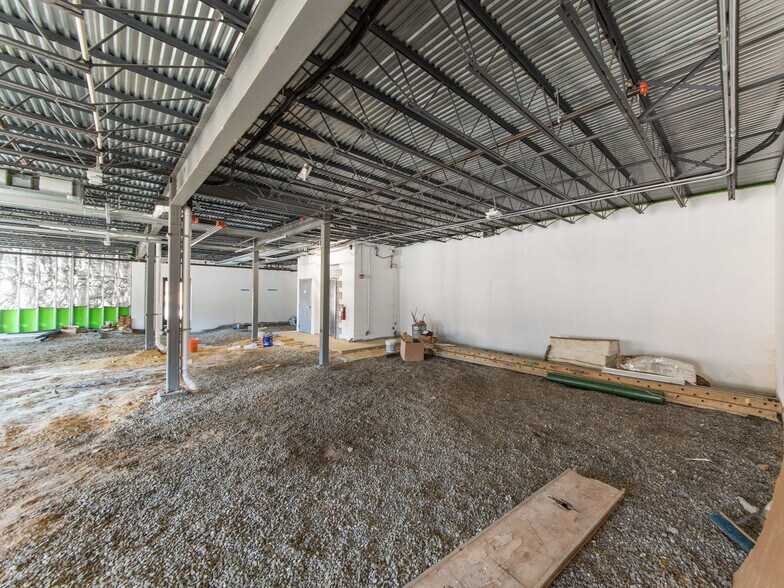 More Photos Of 208 Charlotte Hwy, Asheville Medical For Sale