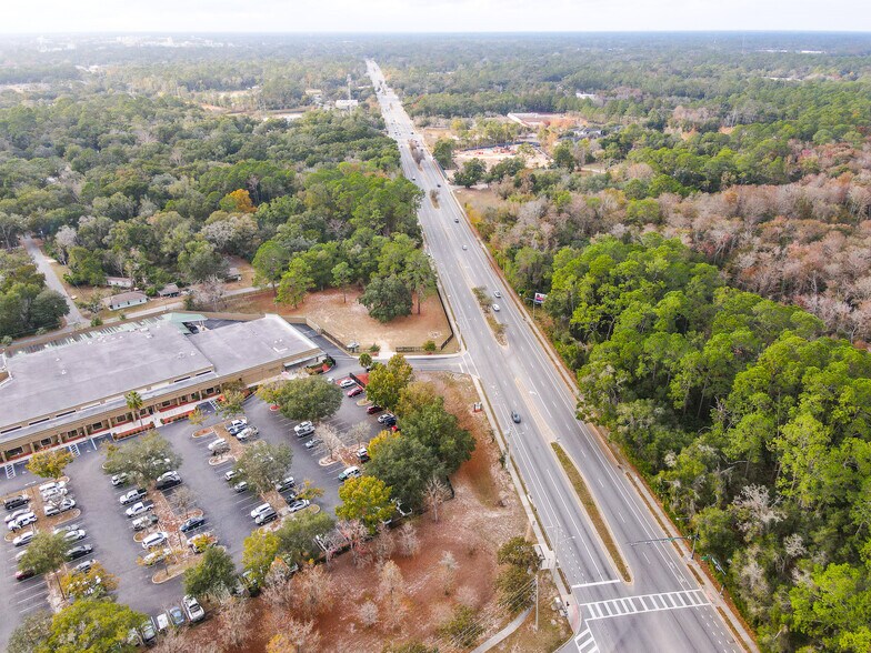 More Photos Of 2725 SE Hawthorne Rd, Gainesville Funeral Home For Sale