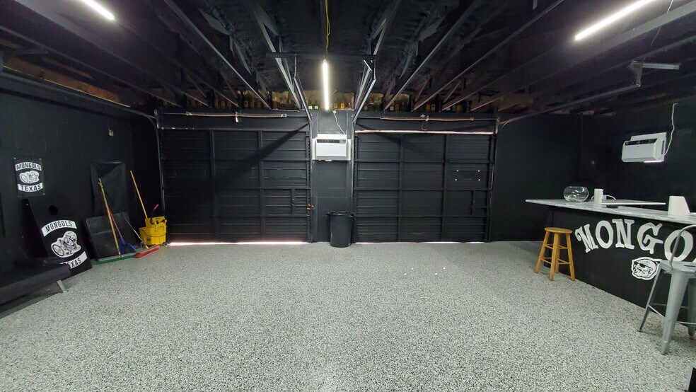 More Photos Of 124 N 4th St, Killeen Auto Repair For Lease