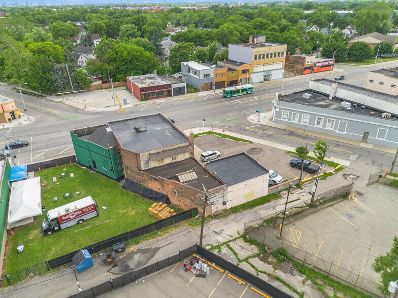 More Photos Of 5536 Michigan Ave, Detroit Auto Repair For Sale