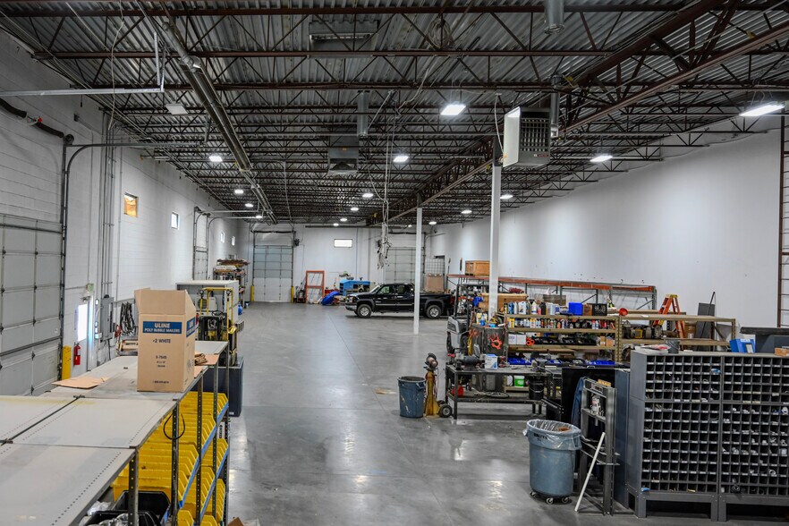 More Photos Of 480 S Geneva Rd, Vineyard Industrial For Lease