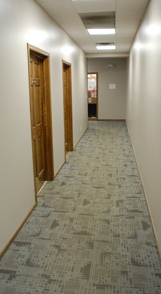 More Photos Of 118 Homestead Dr, New Richmond Medical For Lease