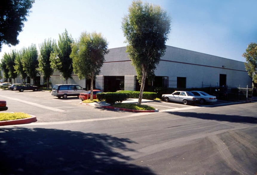 More Photos Of 2465 Dogwood Way, Vista Warehouse For Lease