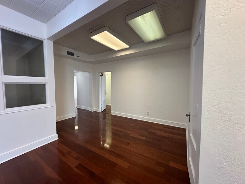 More Photos Of 215 W 18th St, Kansas City Office For Lease