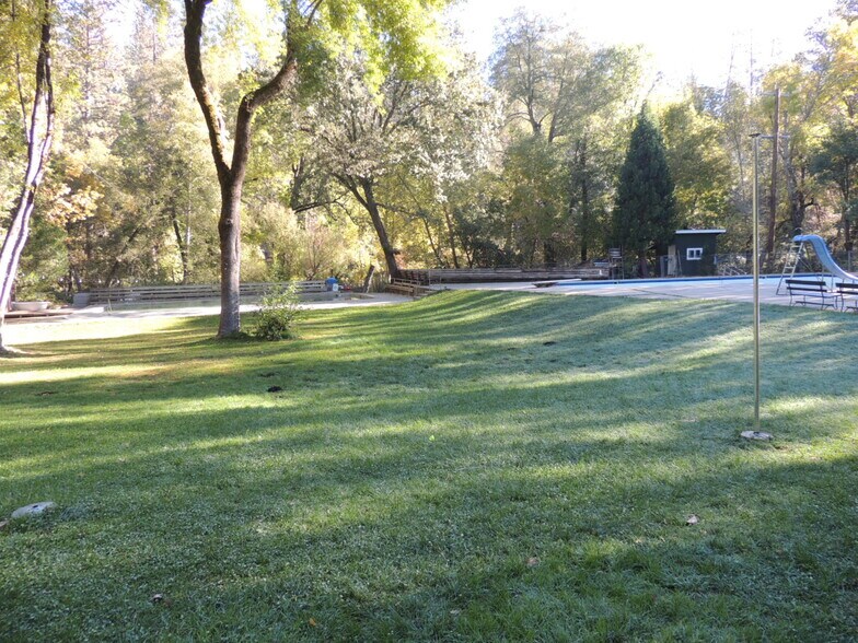 More Photos Of 15960 Bottle Rock Rd, Cobb Hotel For Sale