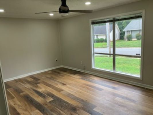 More Photos Of 2922 Audrey Dr, Gastonia Office For Lease