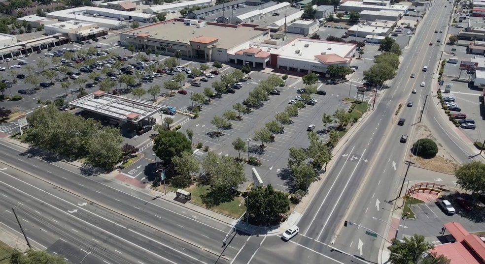 More Photos Of 4010 Manzanita Ave, Carmichael Drugstore For Sale