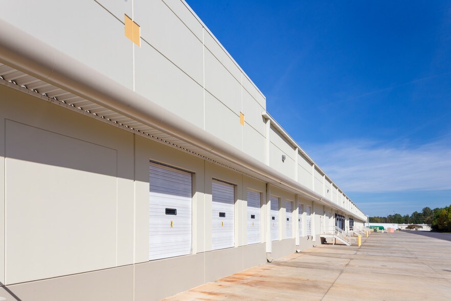 More Photos Of 1255 Terminus Dr, Lithia Springs Warehouse For Lease