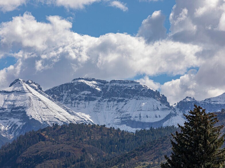 More Photos Of 609 Clinton St, Ridgway Apartments For Sale
