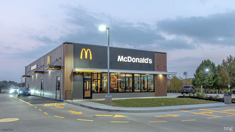 More Photos Of 10515 Pearland Pky, Houston Freestanding For Sale