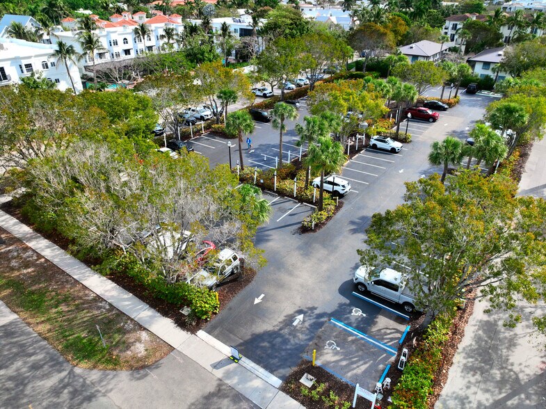 More Photos Of 410 4th St SE, Naples Land For Sale