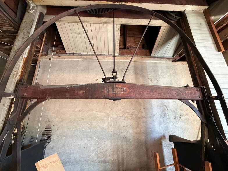 More Photos Of 105 W Pickens St, Abbeville Storefront Retail Residential For Sale