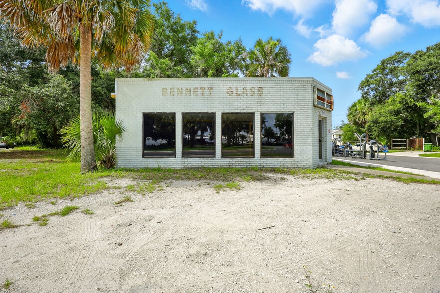 More Photos Of 1321 St Johns Ave, Palatka Service For Sale