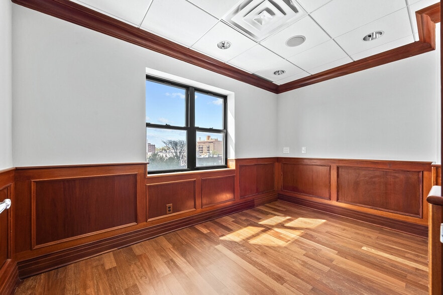 More Photos Of 1523 Voorhies Ave, Brooklyn Medical For Lease