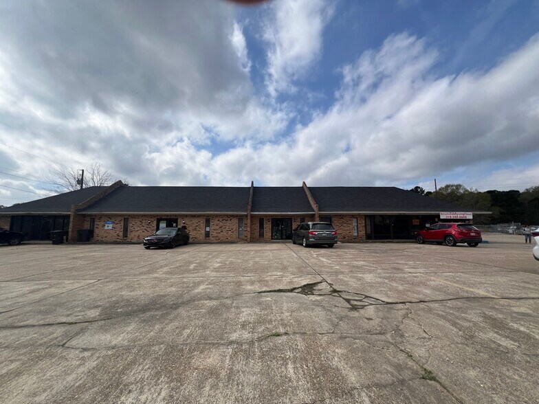 More Photos Of , Shreveport General Retail For Sale