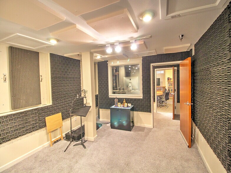 More Photos Of 7102 La Vista Pl, Niwot Medical For Lease