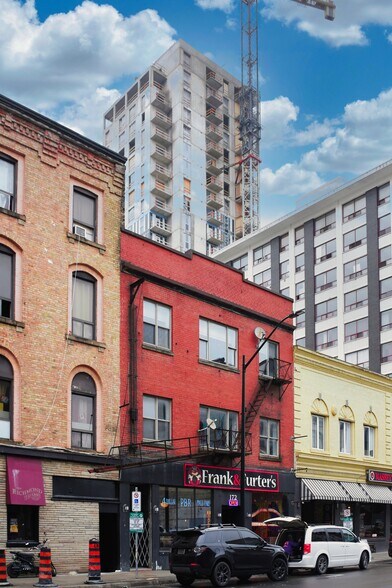 More Photos Of 172 King St, London Storefront Retail Residential For Sale