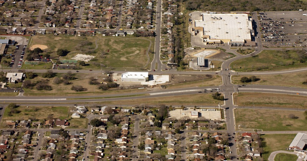 More Photos Of 1431 Palo Alto Rd, San Antonio Unknown For Lease