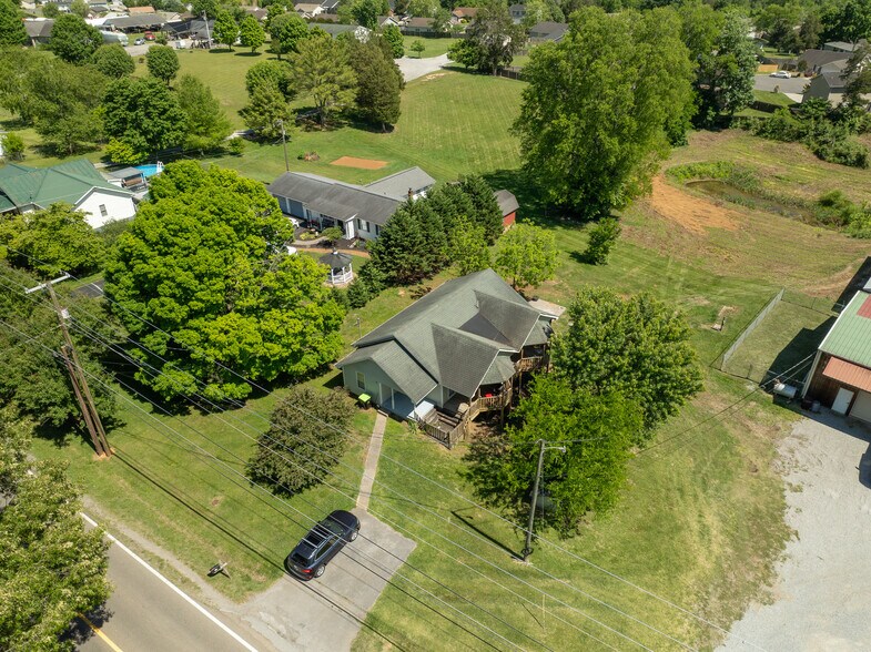 More Photos Of 2005 Boyds Creek Hwy, Sevierville Warehouse For Sale