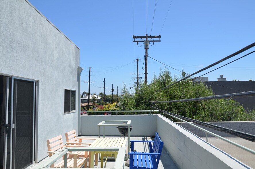 More Photos Of 905 Electric Ave, Venice Unknown For Lease