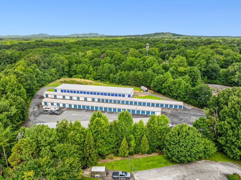 More Photos Of 124 Patrick Rd, Gastonia Self Storage For Sale
