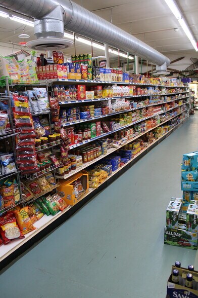 More Photos Of 111 Highland Lakes Rd, Highland Lakes General Retail For Sale