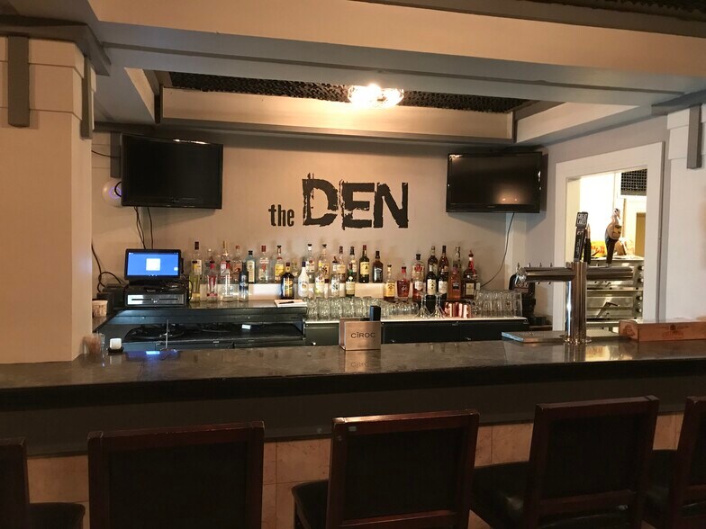 More Photos Of 114 Watson St, Ripon Restaurant For Sale