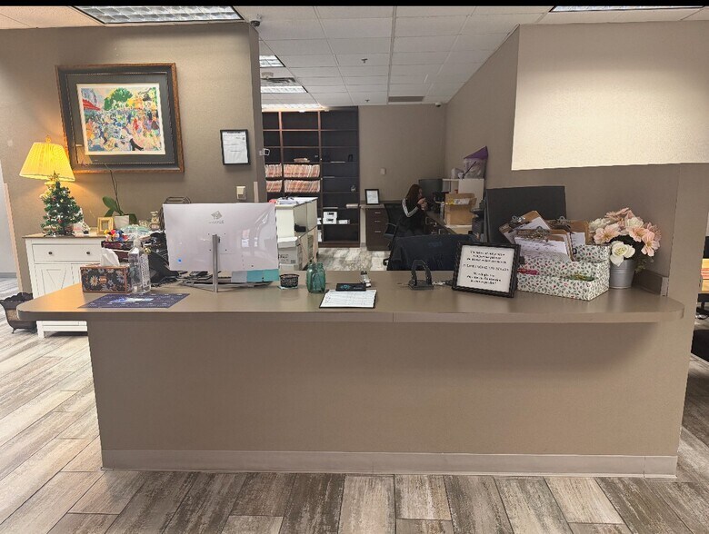 More Photos Of 5440 W Sahara Ave, Las Vegas Medical For Lease