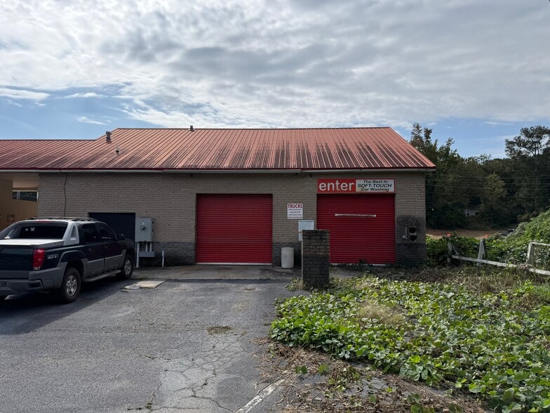 More Photos Of 1725 Lexington Rd, Athens Carwash For Sale