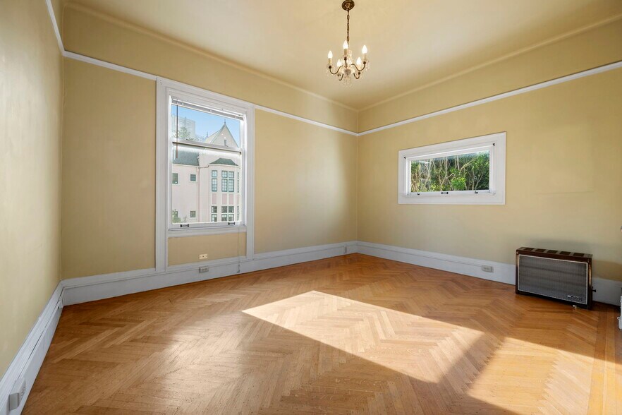 More Photos Of 2 Hugo St, San Francisco Apartments For Sale