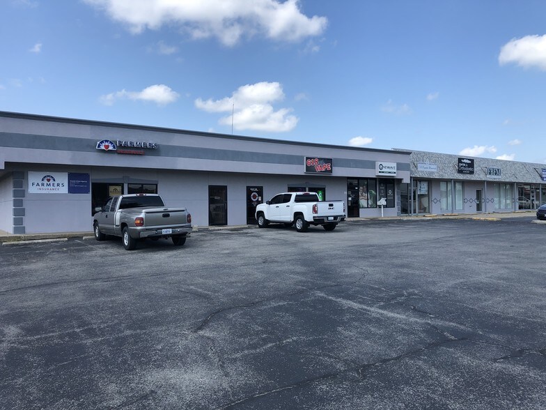 More Photos Of 515 E Vienna St, Anna Medical For Lease