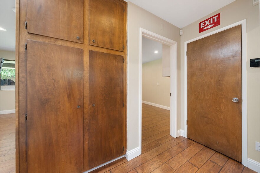 More Photos Of 1050 Las Tablas Rd, Templeton Medical For Lease