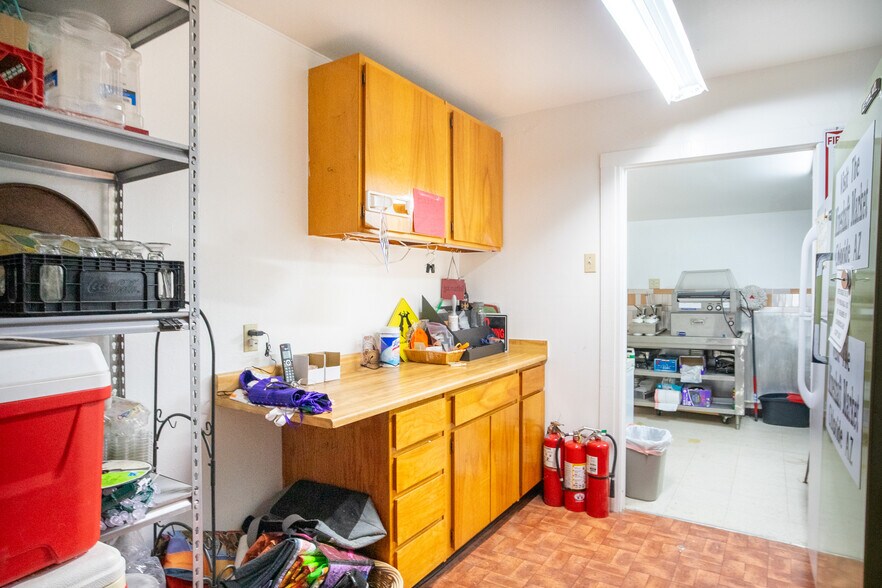 More Photos Of 4940 Tennessee Ave, Chloride Convenience Store For Sale