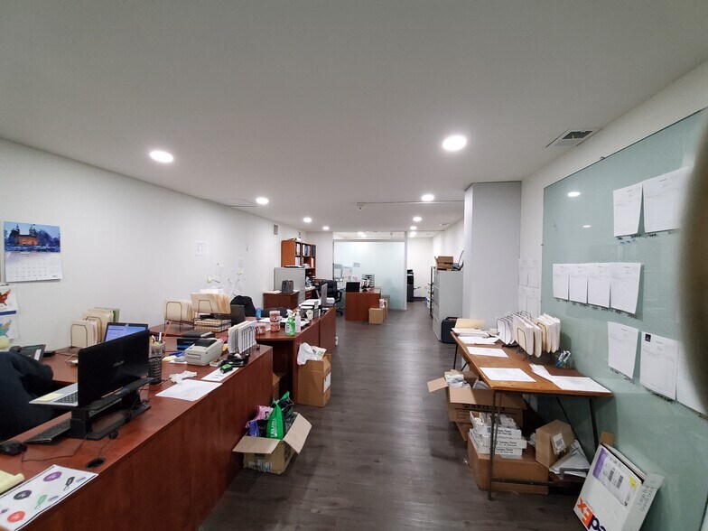 More Photos Of 520 Jamie Ave, La Habra Warehouse For Lease