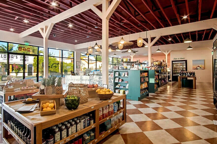 Primary Photo Of 224-228 N Avenue 50, Los Angeles Storefront For Lease